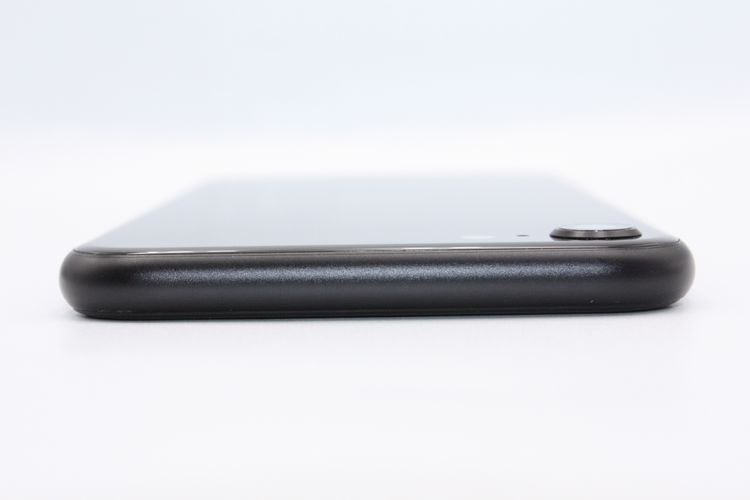 iPhoneSE ��2���� 64GB �֥�å� SIM���å�����Ѥ� C���
