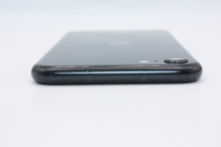 iPhoneSE ��3���� 64GB SIM�ե꡼ �ߥåɥʥ��� C���