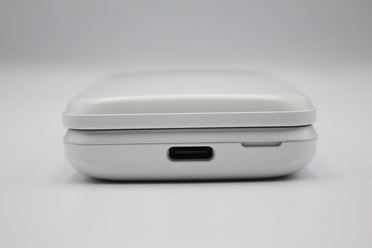 GRATINA KYF42 �֥�å� SIM���å�����Ѥ� B���