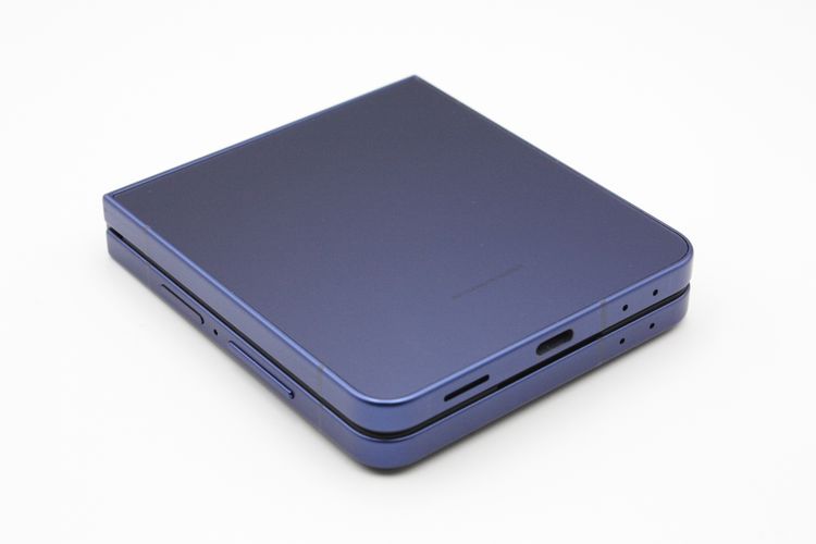 ���� Galaxy Z Flip7 256GB SCG35 au��SIM�ե꡼ �֥롼 A���
