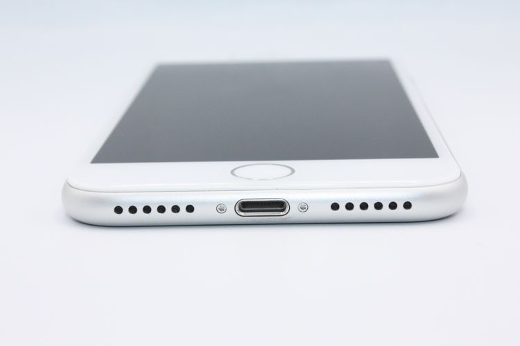 Хåƥ꡼ɹ(95%) iPhone7 32GB SIMåѤ С A