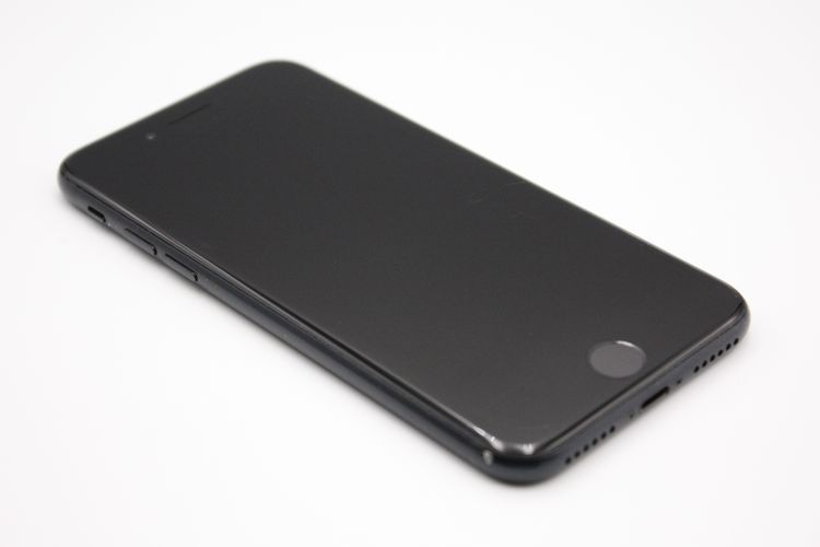 �������ò� iPhoneSE ��3���� 64GB SIM�ե꡼ �ߥåɥʥ��� C���