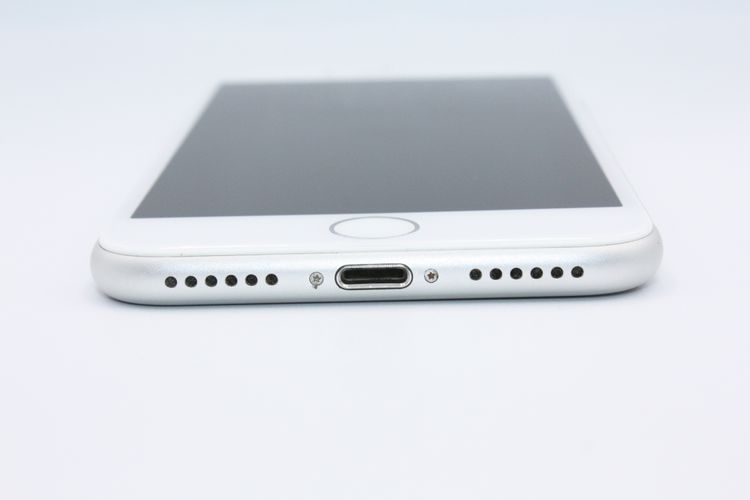 iPhone7 32GB SIMåѤ С B