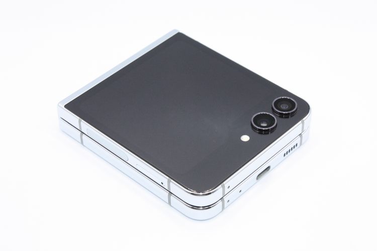 Galaxy Z Flip5 SCG23 ߥ auSIMե꡼ B