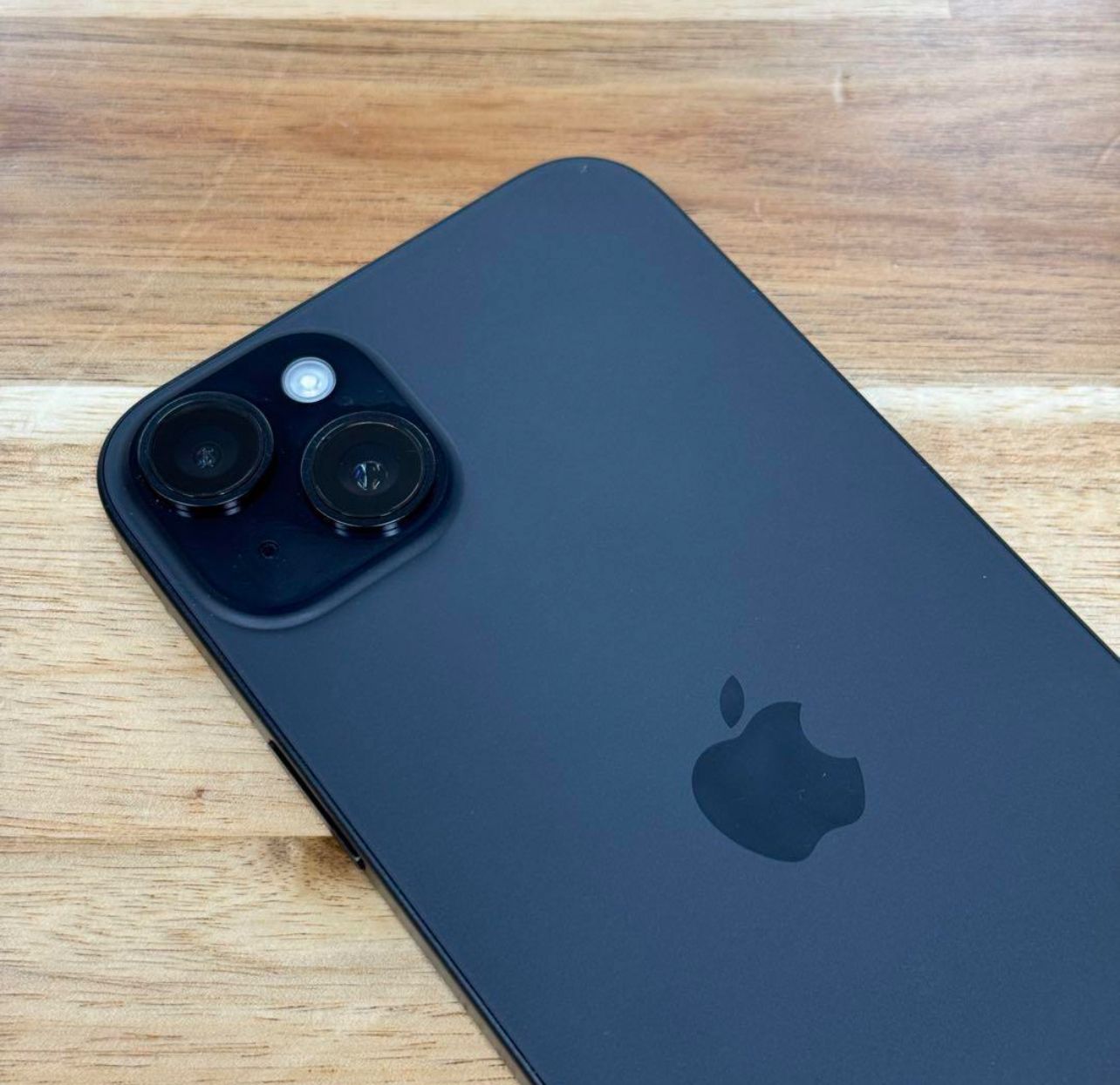 美品 国内版SIMフリー iPhone 15 PLUS 128gb ムスビー|美品 国内版SIMフリー iPhone 15 PLUS 128gb