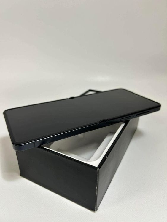 ��Ķ���ʡ�Android Galaxy FLIP 7��256gb��SIM�ե꡼