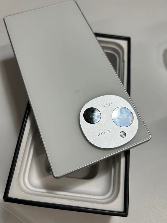 AQUOS R9 | 256GB | A401SH | SIM�ե꡼