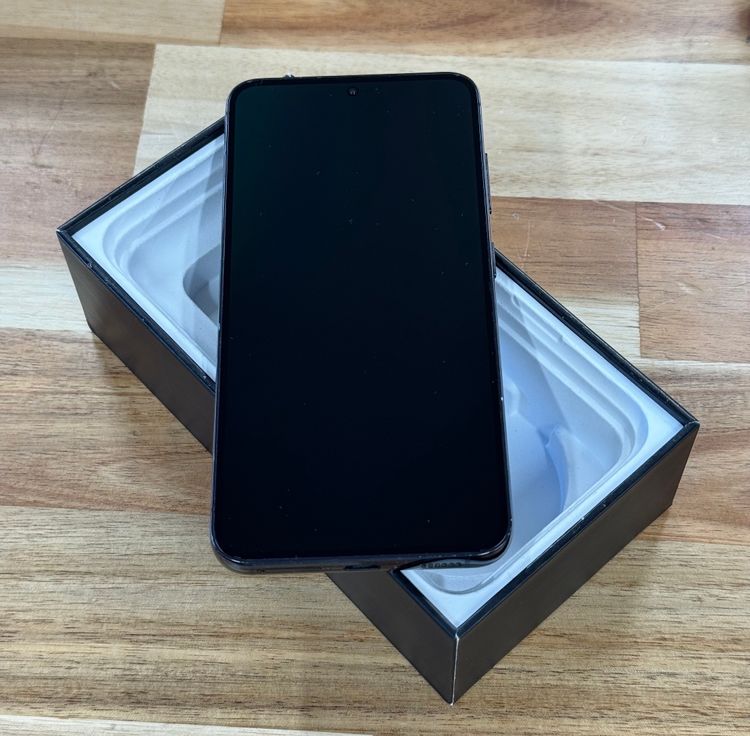 [Ķ����] ����饯���� S23 256GB SC-51D ������SIM�ե꡼