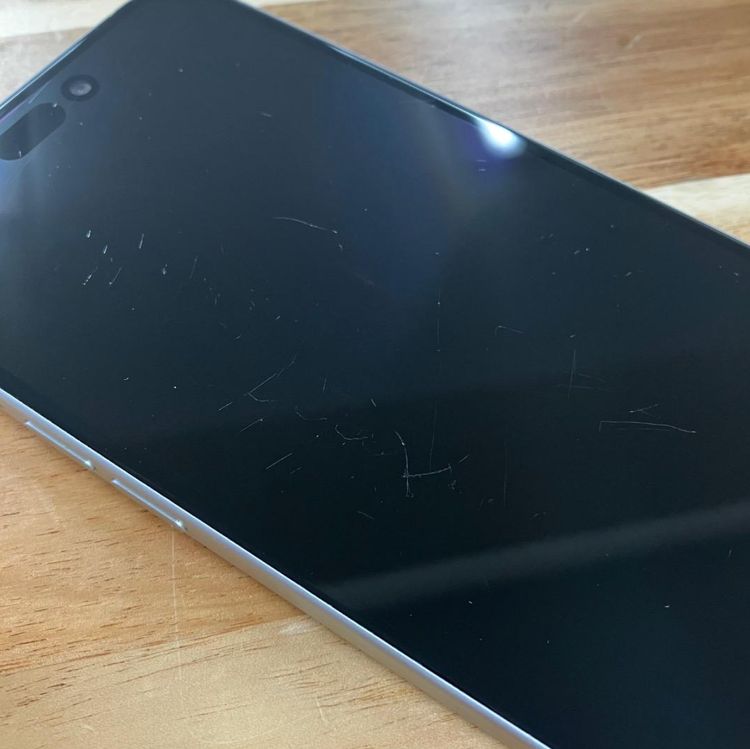 Хåƥ꡼88%SIMե꡼iPhone 15 PLUS 128gb