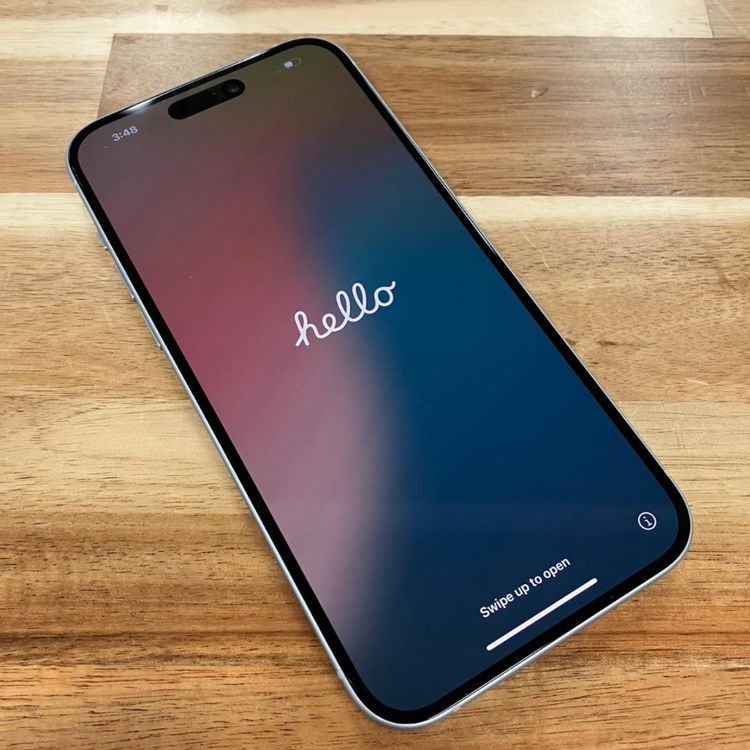 Хåƥ꡼88%SIMե꡼iPhone 15 PLUS 128gb