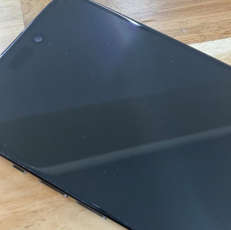 Хåƥ꡼90% SIMե꡼iPhone 15 PLUS 128gb
