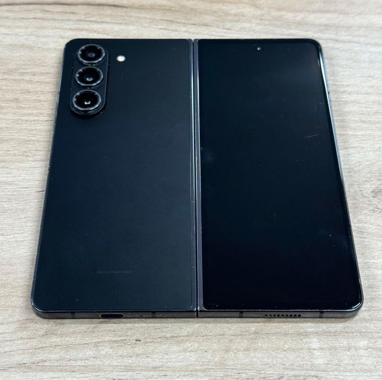 [Ķ����] Galaxy Z Fold 5 | 256gb | SIM�ե꡼