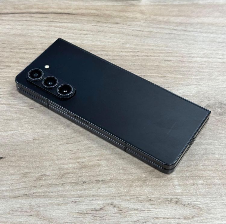 [���ɤʤ�] Galaxy Z Fold 5 | 256gb | SIM�ե꡼