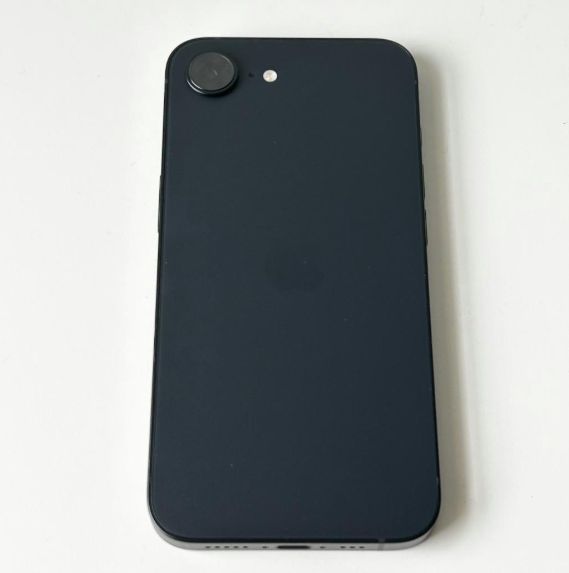 �ڥХåƥ꡼100���iPhone 16e��128GB��SIM�ե꡼