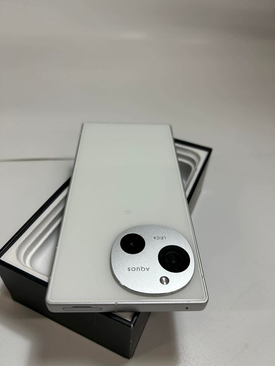 AQUOS R9 | 256GB | A401SH | SIM�ե꡼