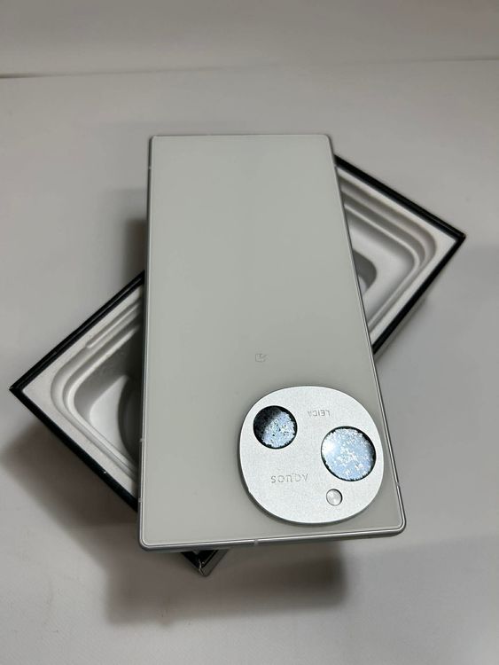 AQUOS R9 | 256GB | A401SH | SIM�ե꡼