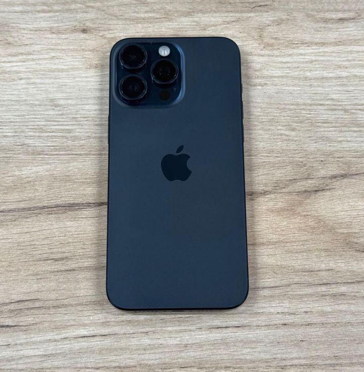 ʡiPhone 15 Pro 256gb SIMե꡼ǡХåƥ꡼89%
