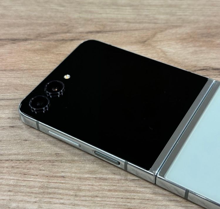 ʡAndroid 饯 Flip 5256gbSIMե꡼