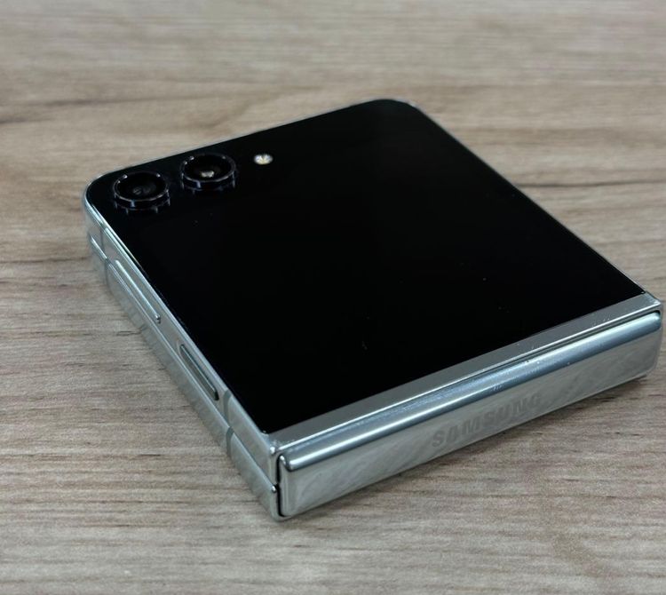 ʡAndroid 饯 Flip 5256gbSIMե꡼