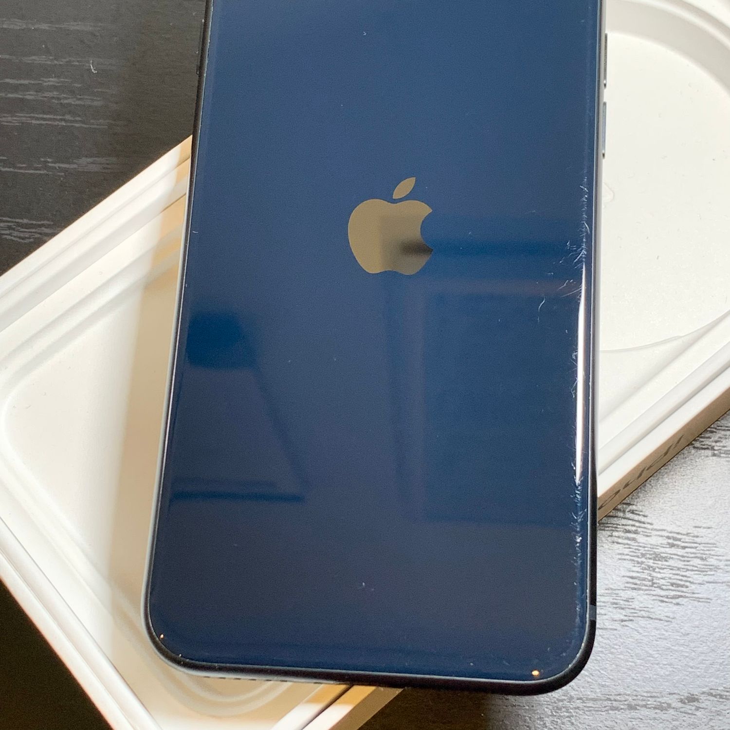 iPhone7 128GB 海外版シャッター音なし iPhone7 128GB 海外版シャッター音なし