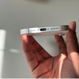 �ڥХåƥ꡼100��ۡ��ɹ���iPhone 16e��128GB��SIM�ե꡼