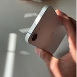 �ڥХåƥ꡼100��ۡ����ʡ�iPhone 16e��128GB��SIM�ե꡼