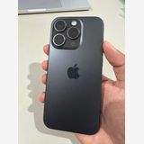 ���ʡ�iPhone 15 Pro��512GB��SIM�ե꡼�� �Хåƥ꡼99%