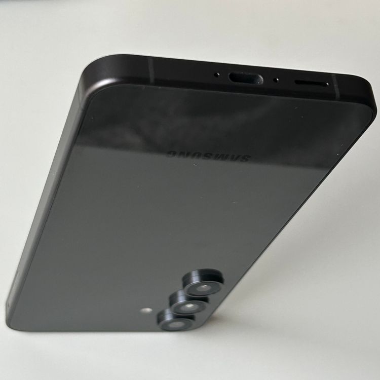 �ڥХåƥ꡼100��ۡڿ���Ʊ�͡� S24 FE��128GB��SIM�ե꡼