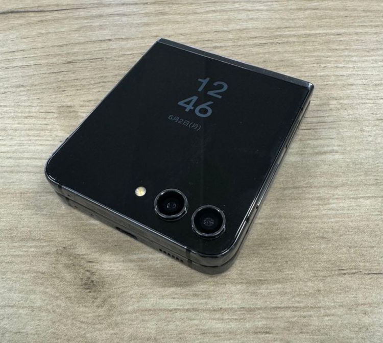 ������ʡ�Samsung Galaxy Z Flip5 SIM�ե꡼��