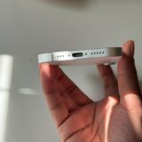 �ڥХåƥ꡼100��ۡ����ʡ�iPhone 16e��128GB��SIM�ե꡼