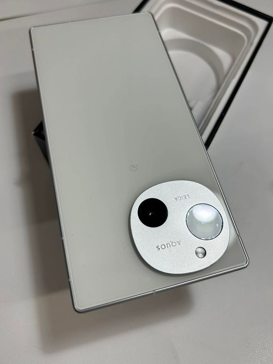 AQUOS R9 | 256GB | A401SH | SIM�ե꡼