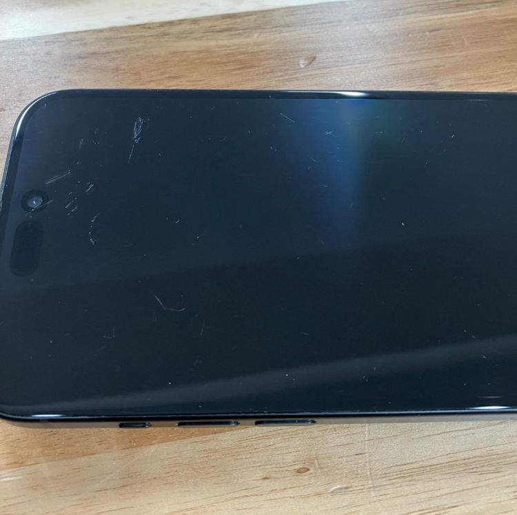 Хåƥ꡼86% SIMե꡼iPhone 15 PLUS 256gb