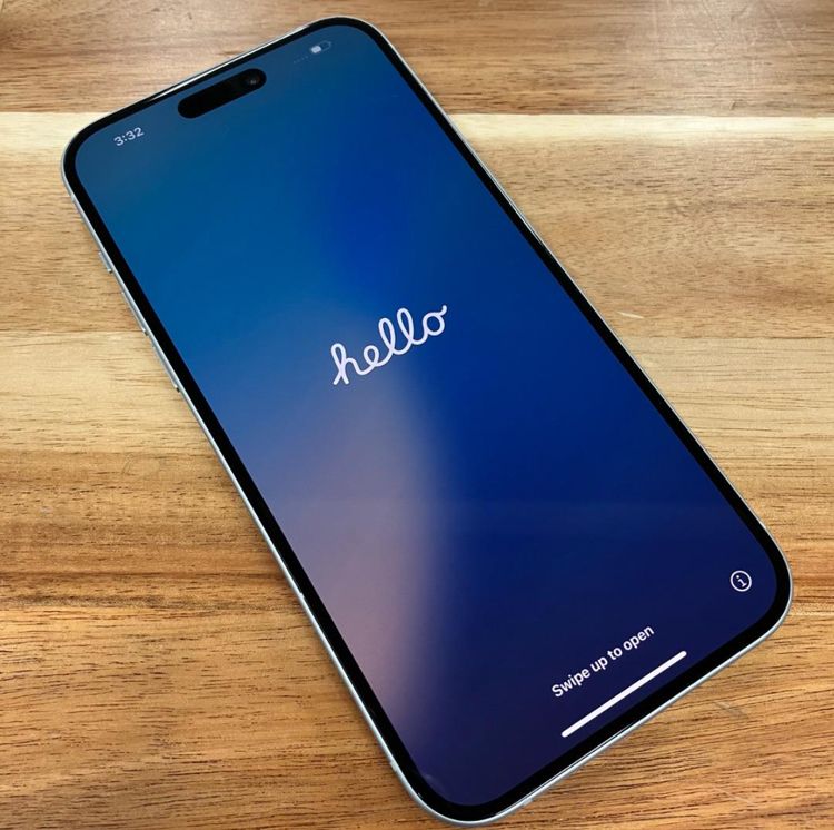 Хåƥ꡼88%SIMե꡼iPhone 15 PLUS 128gb