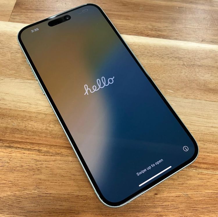 Хåƥ꡼90% SIMե꡼iPhone 15 PLUS 128gb