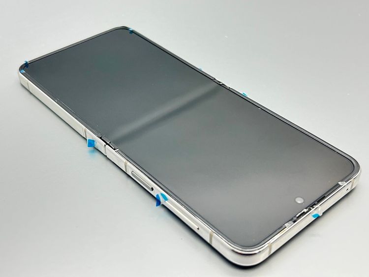 ��Ķ���ʡ�SCG23 256GB Galaxy Z Flip5 ���꡼�� 323394-