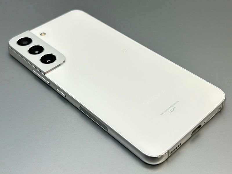 Galaxy S22 SCG13（ファントムホワイト）SIMロックなし ムスビー｜☆良品中古☆SCG13 Galaxy S22 ファントムホワイト D243616
