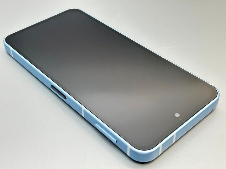 �����ʡ�SHG14 AQUOS sense9 �֥롼 096042-