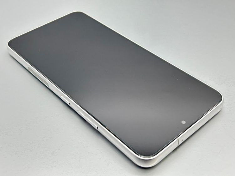 ��������š�SCG13 Galaxy S22 �ե���ȥ�ۥ磻�� D587832-