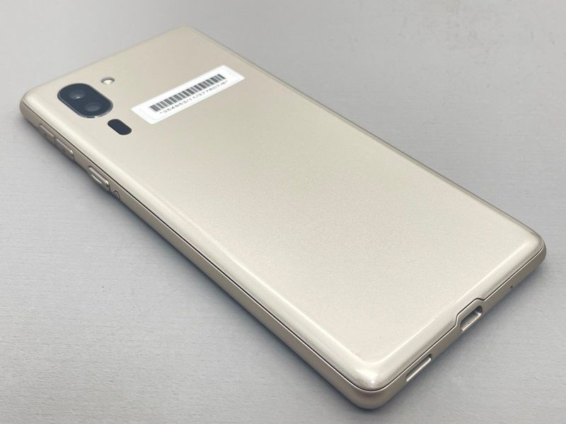 シンプルスマホ5 シャンパンゴールド SHARP（シャープ） A001SH シンプルスマホ5 シャンパンゴールド SIM