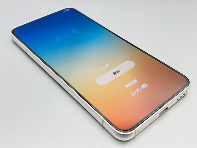 ��������š�SCG13 Galaxy S22 �ե���ȥ�ۥ磻�� D592111-