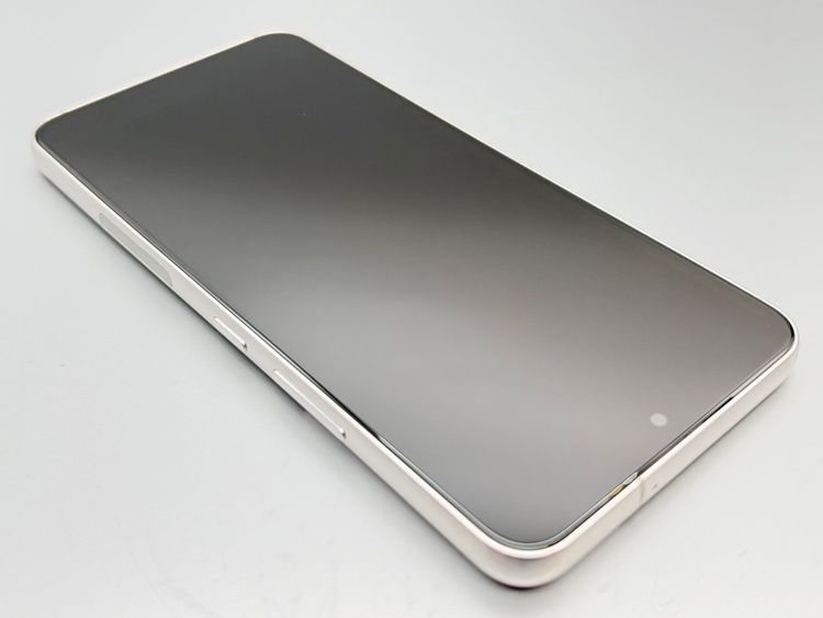 ��������š�SCG13 Galaxy S22 �ե���ȥ�ۥ磻�� D592111-