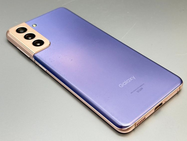 ��������š�SCG09 Galaxy S21 5G �ե���ȥ�Х�����å� D489420-