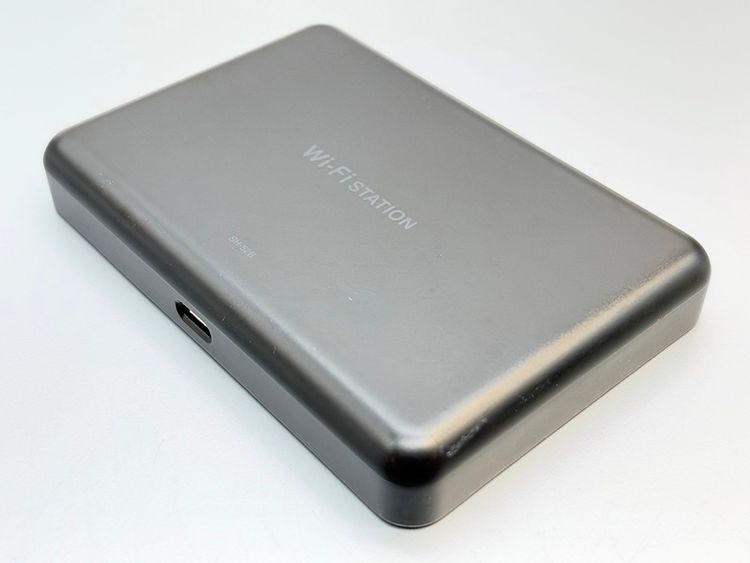 �����ʡ�SH-52B Wi-Fi STATION �֥�å� 510224-