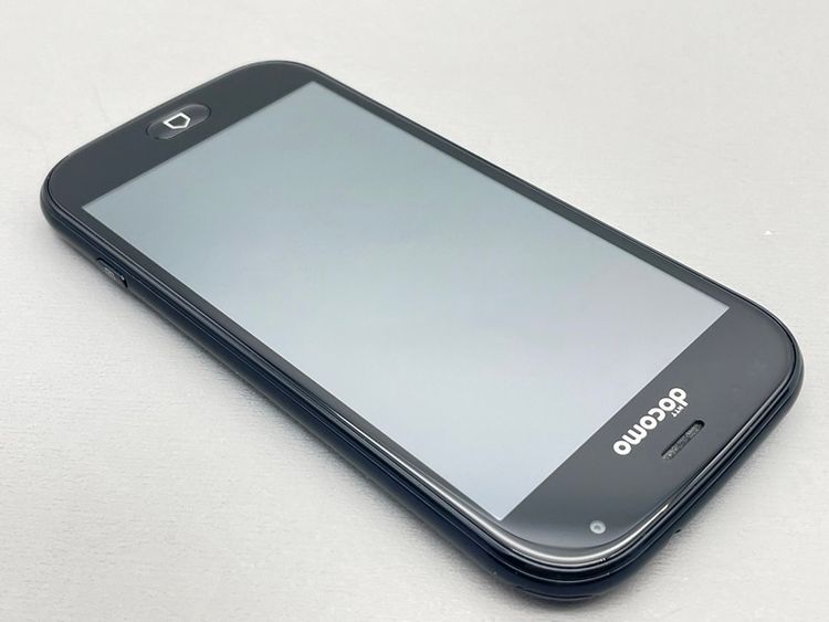 ムスビー｜☆良品中古☆F-01L らくらくスマートフォン me ブラック  