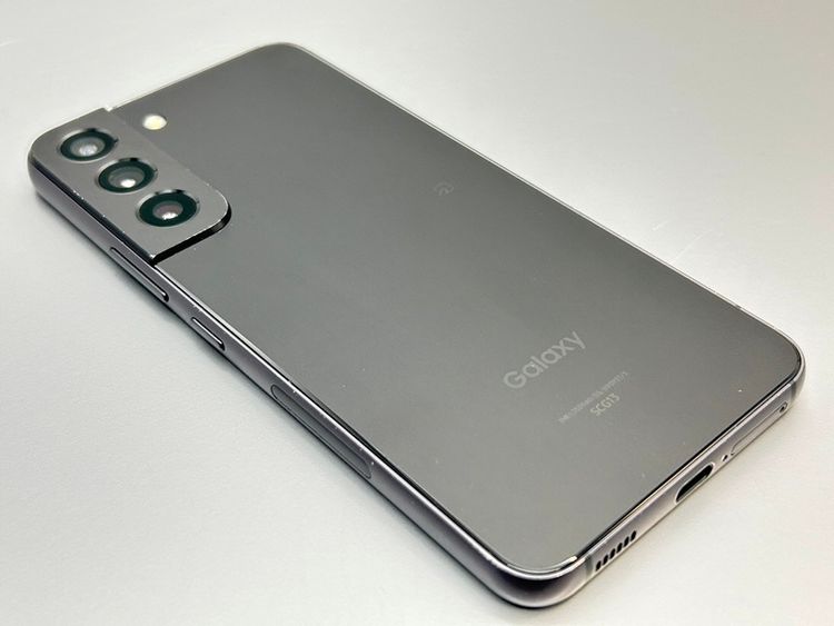 ��������š�SCG13 Galaxy S22 �ե���ȥ�֥�å� D909515-