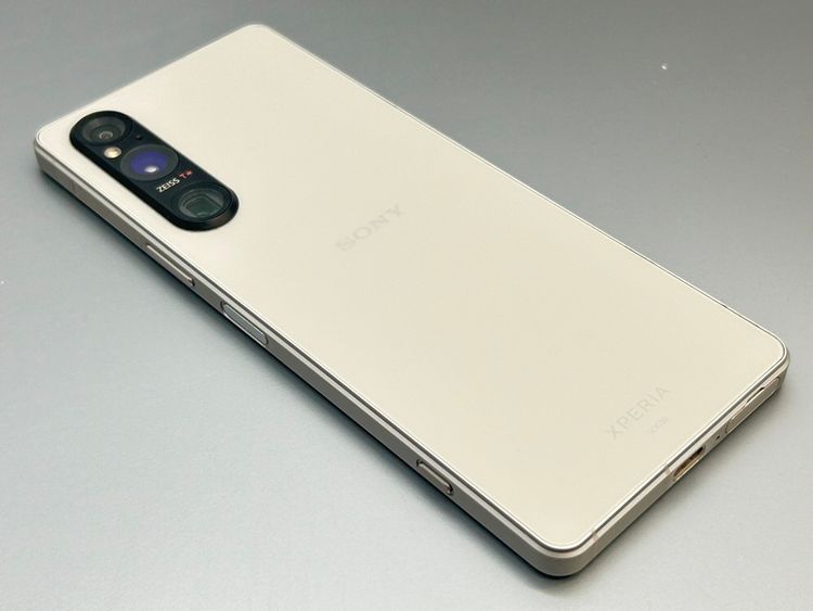 ��������š�SOG10 Xperia 1 V �ץ���ʥ���С� D773404-