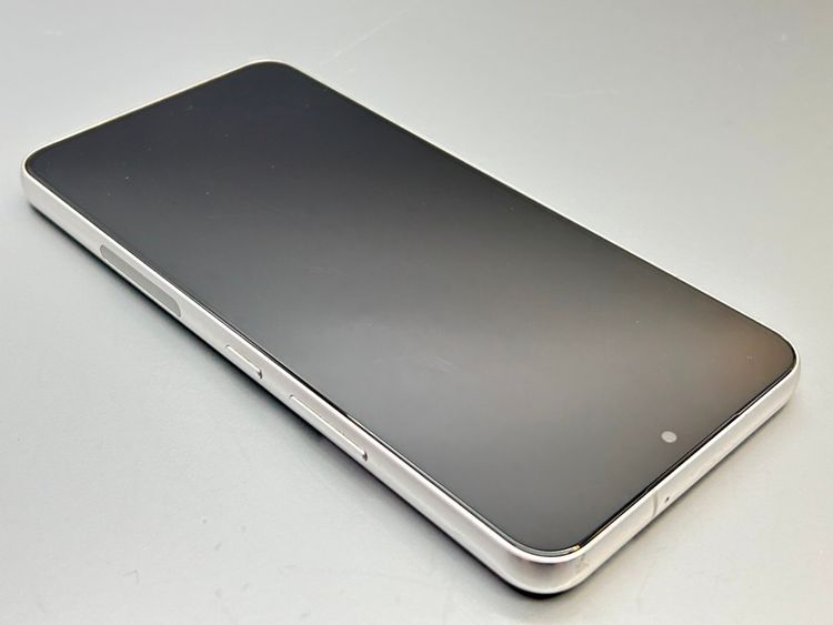 ��������š�SCG13 Galaxy S22 �ե���ȥ�ۥ磻�� D633064-