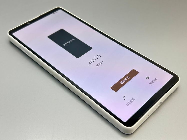 �����ʡ�SOG11 Xperia 10 V �ۥ磻�� D029386-
