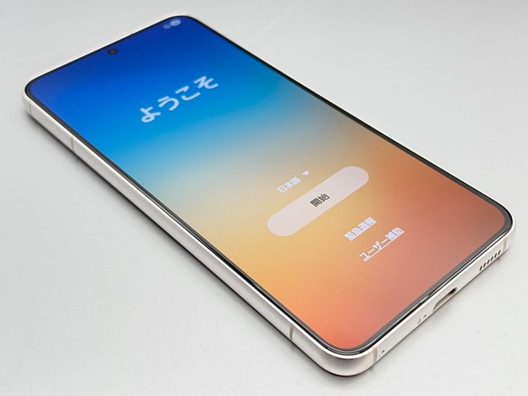 ��Ķ���ʡ�SCG13 Galaxy S22 �ե���ȥ�ۥ磻�� D689628-