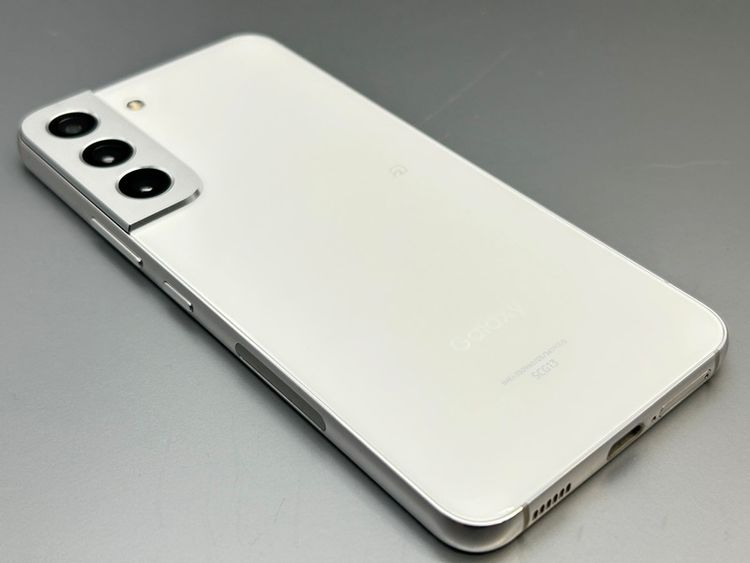 ��������š�SCG13 Galaxy S22 �ե���ȥ�ۥ磻�� D611175-